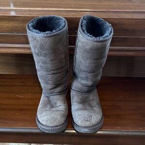 UGG Australia Classic Tall Sheepskin Boots Brown Women’s size 7